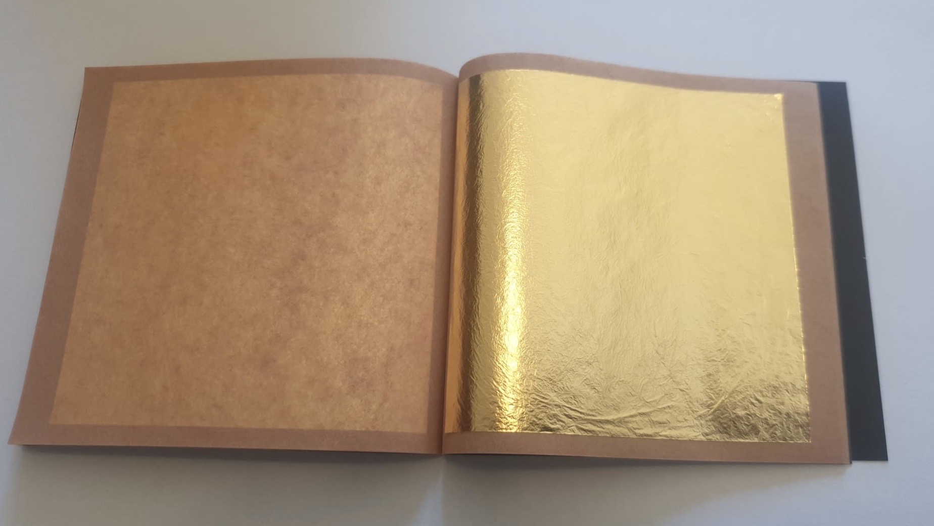 Feuilles d'or orangé 22 carats  Le Géant des Beaux-Arts - No 1 de