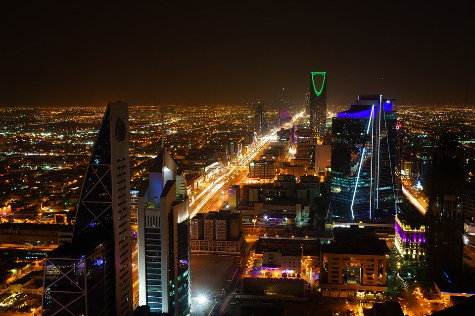 saudi arabia gold leaf
